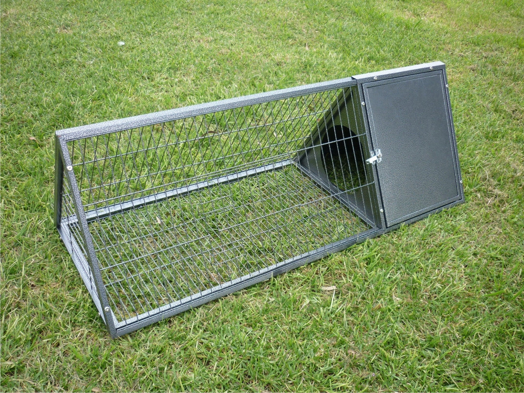Bon Zoo Small Animal A Frame Metal Lawn Hutch 4"