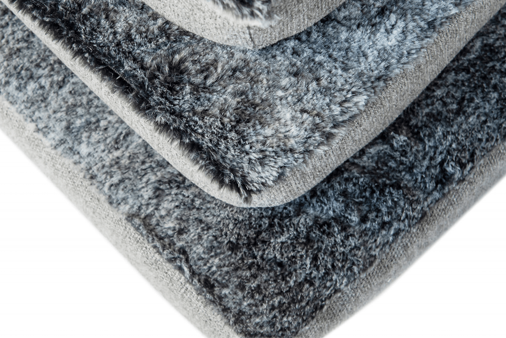 Superior Pet Goods Orthopedic Mat Arctic Faux Fur Jumbo